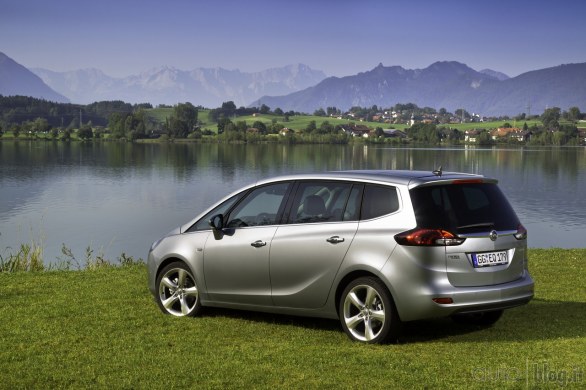 Opel Zafira Tourer: la nostra prova su strada