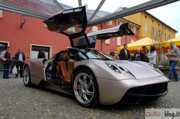 Pagani Huayra: nuove foto