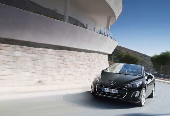 Peugeot 308 restyling station wagon e cabriolet