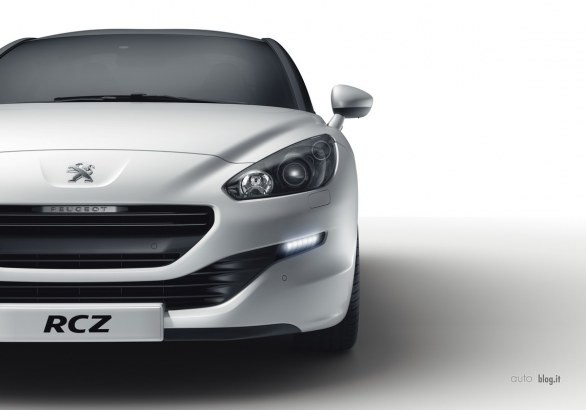 Peugeot RCZ restyling e RCZ R