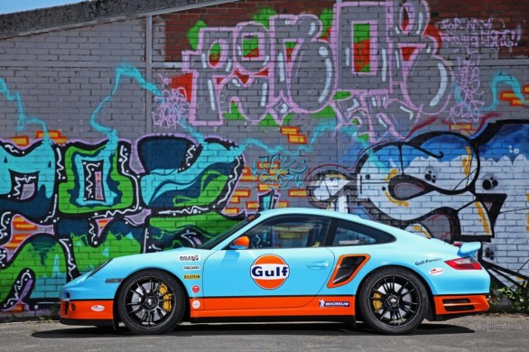 Porsche 911 Turbo: Cam Shaft la trasforma in Gulf