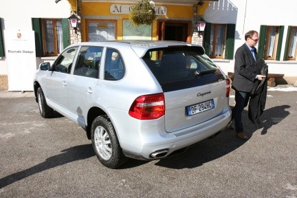 Porsche Cayenne V6