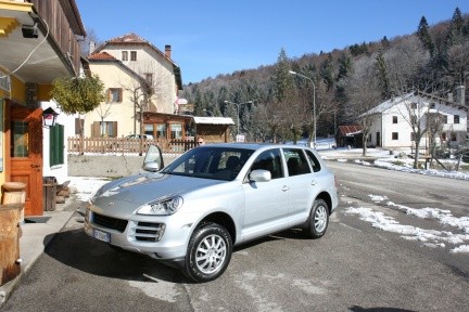 Porsche Cayenne V6