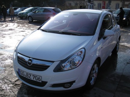 Prova su Strada Opel Corsa Model Year 2010