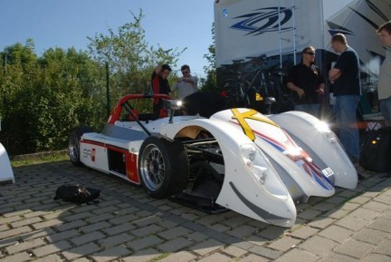 Radical SR8LM - miglior tempo assoluto al Nurburgring