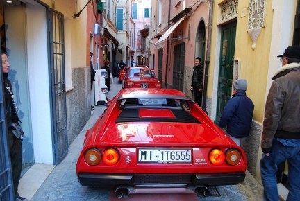 Raduno Ferrari a Laigueglia