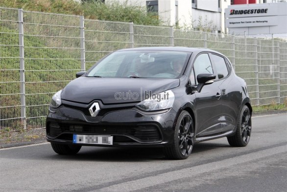 Renault Clio RS foto spia