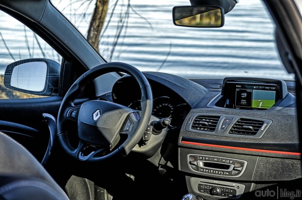 Renault Megane 2014: prova su strada