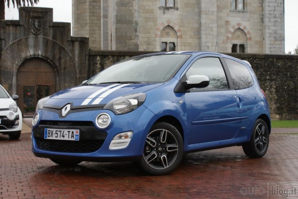 Renault Twingo facelift: primo test drive