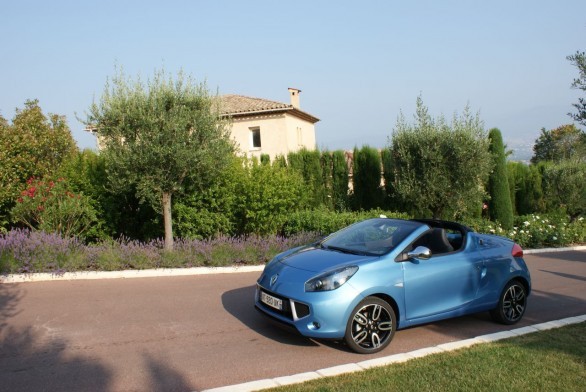 Renault Wind: foto dalla prova su strada