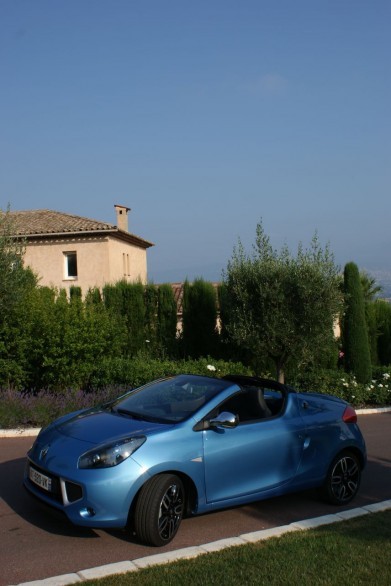 Renault Wind: foto dalla prova su strada