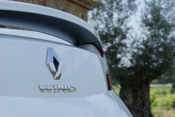 Renault Wind: foto dalla prova su strada