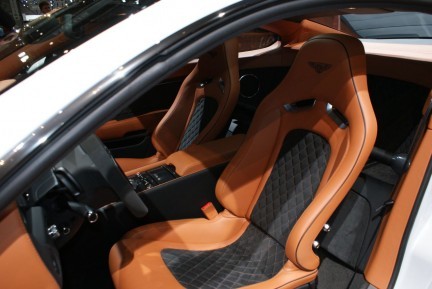 Bentley Continental Supersports Arrivano I Sedili
