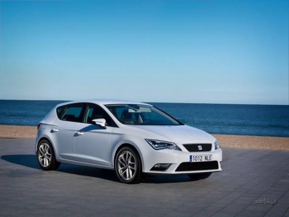 Seat Leon 2013: immagini ufficiali della hatchback iberica