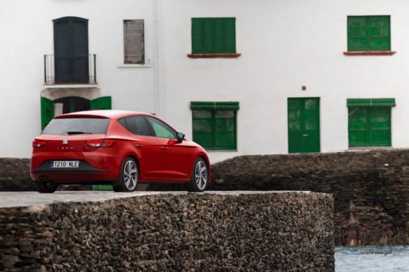 Seat Leon 2013: immagini ufficiali della hatchback iberica