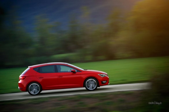 Seat Leon 2013: immagini ufficiali della hatchback iberica