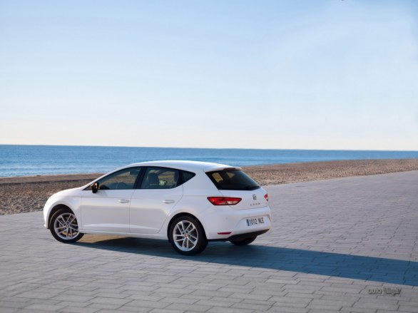 Seat Leon 2013: immagini ufficiali della hatchback iberica