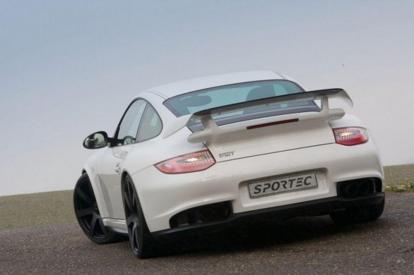 Sportec SP 800 R su base Porsche 911 GT2 RS