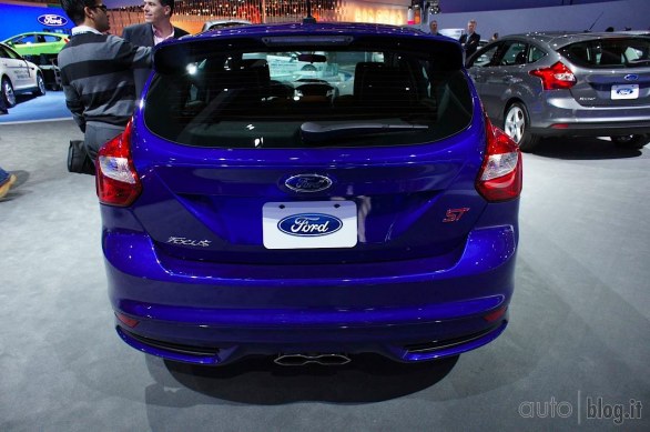 stand Ford - salone di Los Angeles 2012