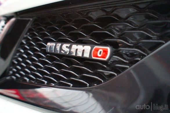 Stand Nissan al Motor Show di Bologna 2012 Live