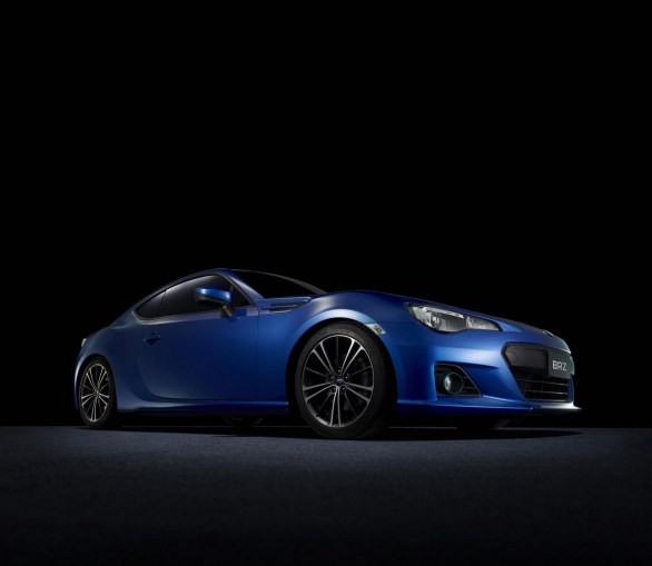 Subaru BRZ: nuove immagini ed informazioni della sportiva nipponica