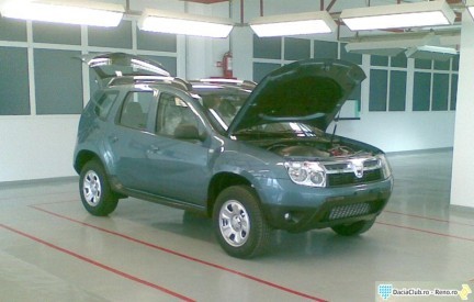 SUV Dacia: ecco le prime foto!