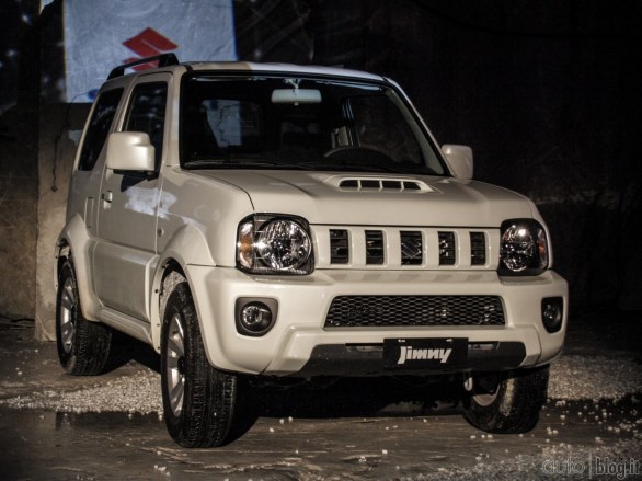 Suzuki Jimny Evolution: la nostra prova su strada