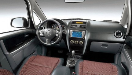 Suzuki SX4: presentato in Cina il restyling