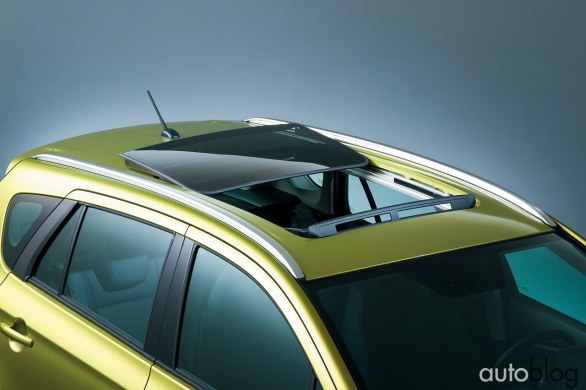 Suzuki SX4 S-Cross tetto panoramico