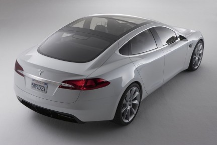 Tesla Model S: ecco le prime foto ufficiali