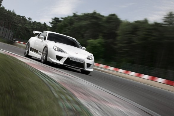 Nuove immagini ufficiali della Toyota GT 86 Twincharged, la Gazoo Racing Sports FR Concept