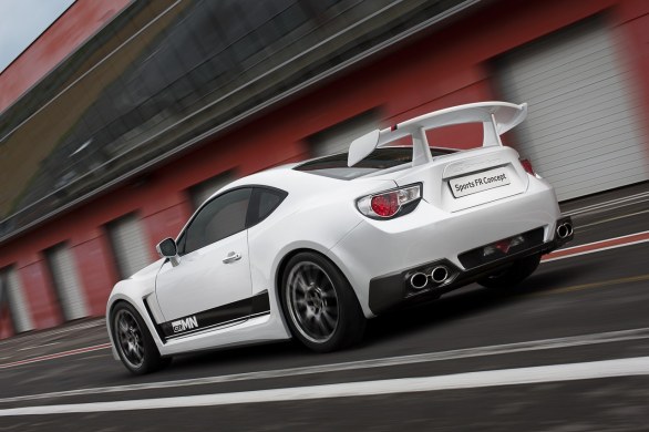 Nuove immagini ufficiali della Toyota GT 86 Twincharged, la Gazoo Racing Sports FR Concept