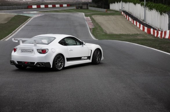 Nuove immagini ufficiali della Toyota GT 86 Twincharged, la Gazoo Racing Sports FR Concept