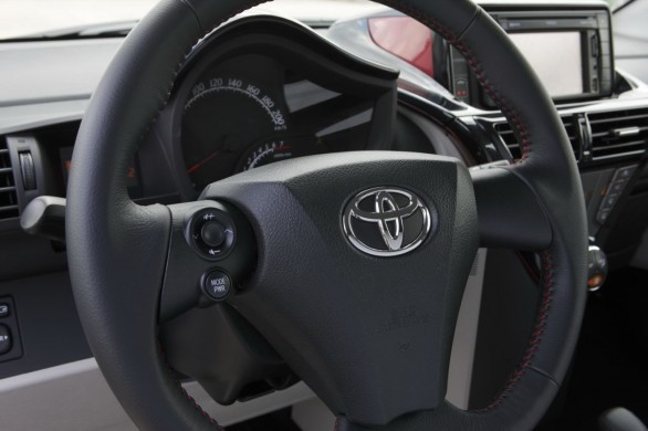 Toyota iQ Model Year 2011