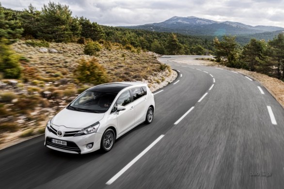 Toyota Verso 2013: la nuova MPV di segmento C