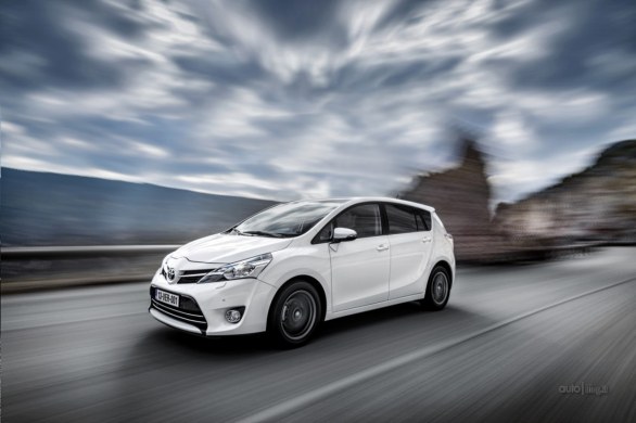 Toyota Verso 2013: la nuova MPV di segmento C