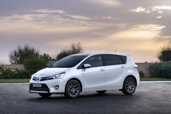 Toyota Verso 2013: la nuova MPV di segmento C