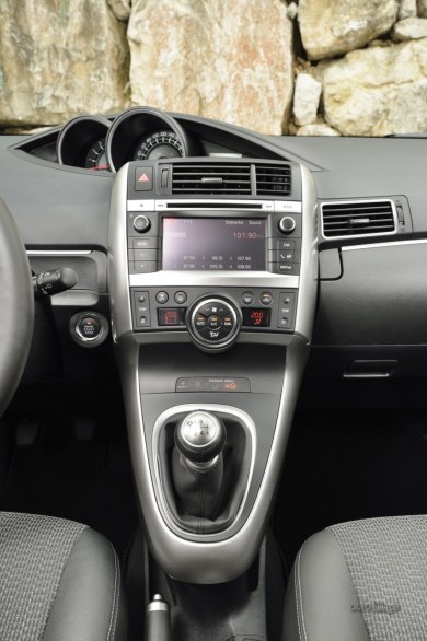 Toyota Verso 2013: la nuova MPV di segmento C