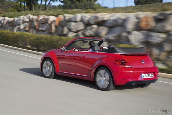 Volkswagen Maggiolino Cabrio 2013