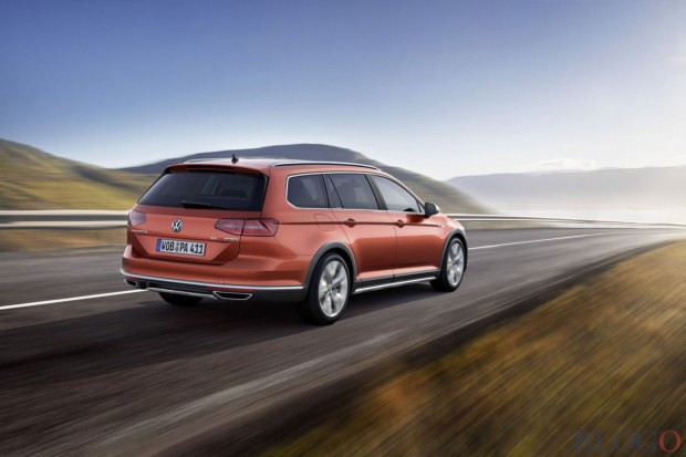 Volkswagen Passat Alltrack 2015: foto ufficiali