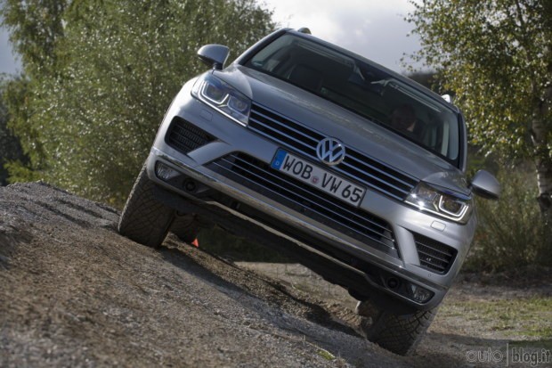 Volkswagen Touareg 2015: prova su strada
