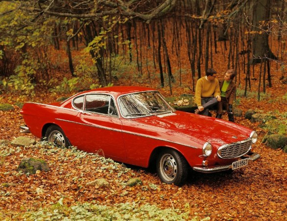 Volvo P1800 compie 50 anni