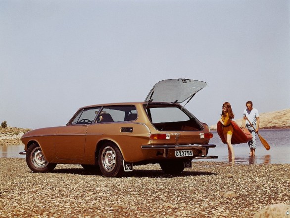 Volvo P1800 compie 50 anni