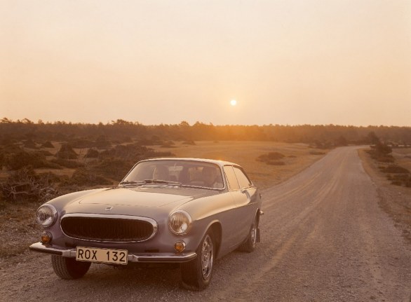 Volvo P1800 compie 50 anni