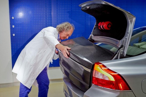 Volvo trasforma la carrozzeria in batterie! Ecco le caratteristiche