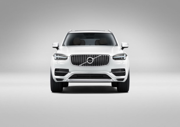 Nuova Volvo XC90 2015