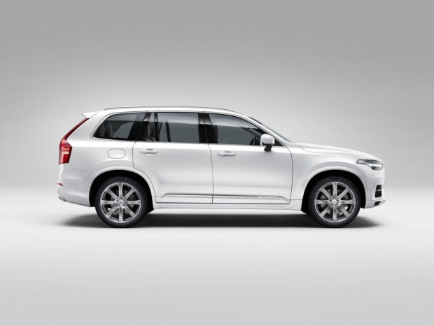 Nuova Volvo XC90 2015