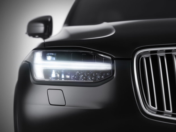 Nuova Volvo XC90 2015