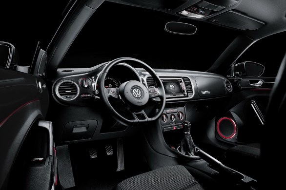 VW Beetle: nuove foto ufficiali